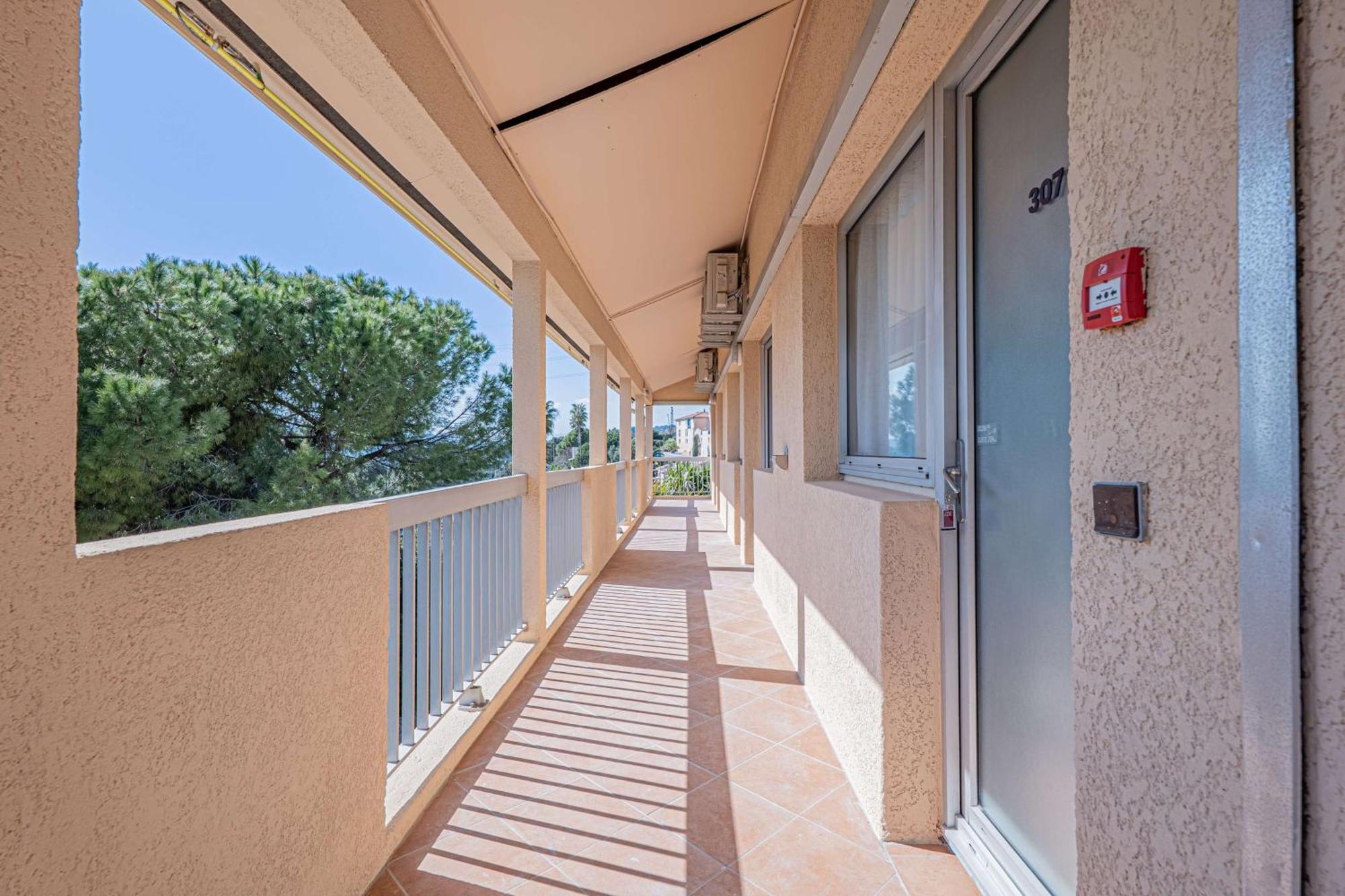 Sure Hotel By Best Western Mougins Belvedere Exterior foto
